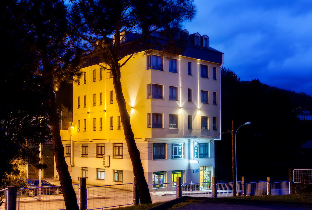 Hotel San Briz A Pontenova Bagian luar foto