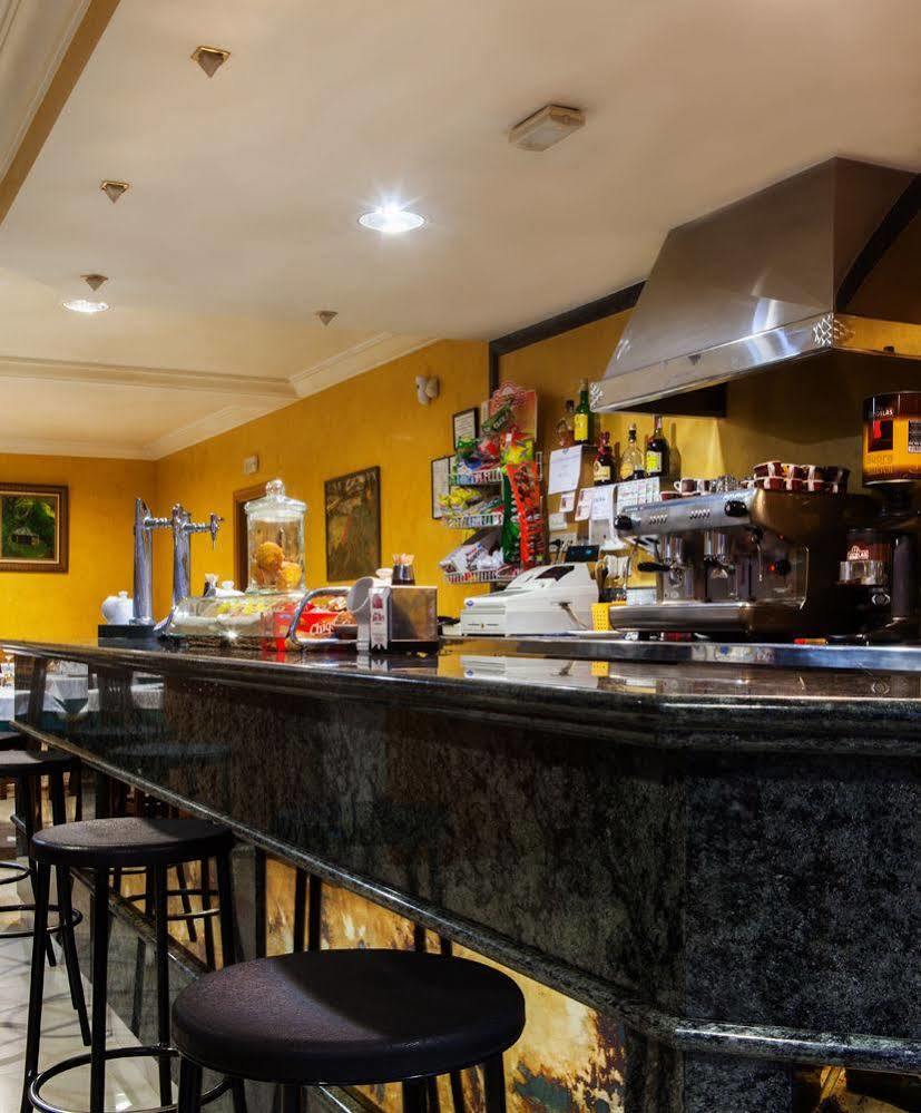 Hotel San Briz A Pontenova Bagian luar foto